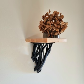 "Entangle Shelf" Shelf